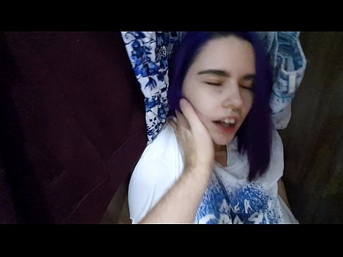 ❤️ Fann systur mína í skápnum og hjálpaði henni að koma ❤️ Klámmyndband á is.videolucrativo.top ﹏